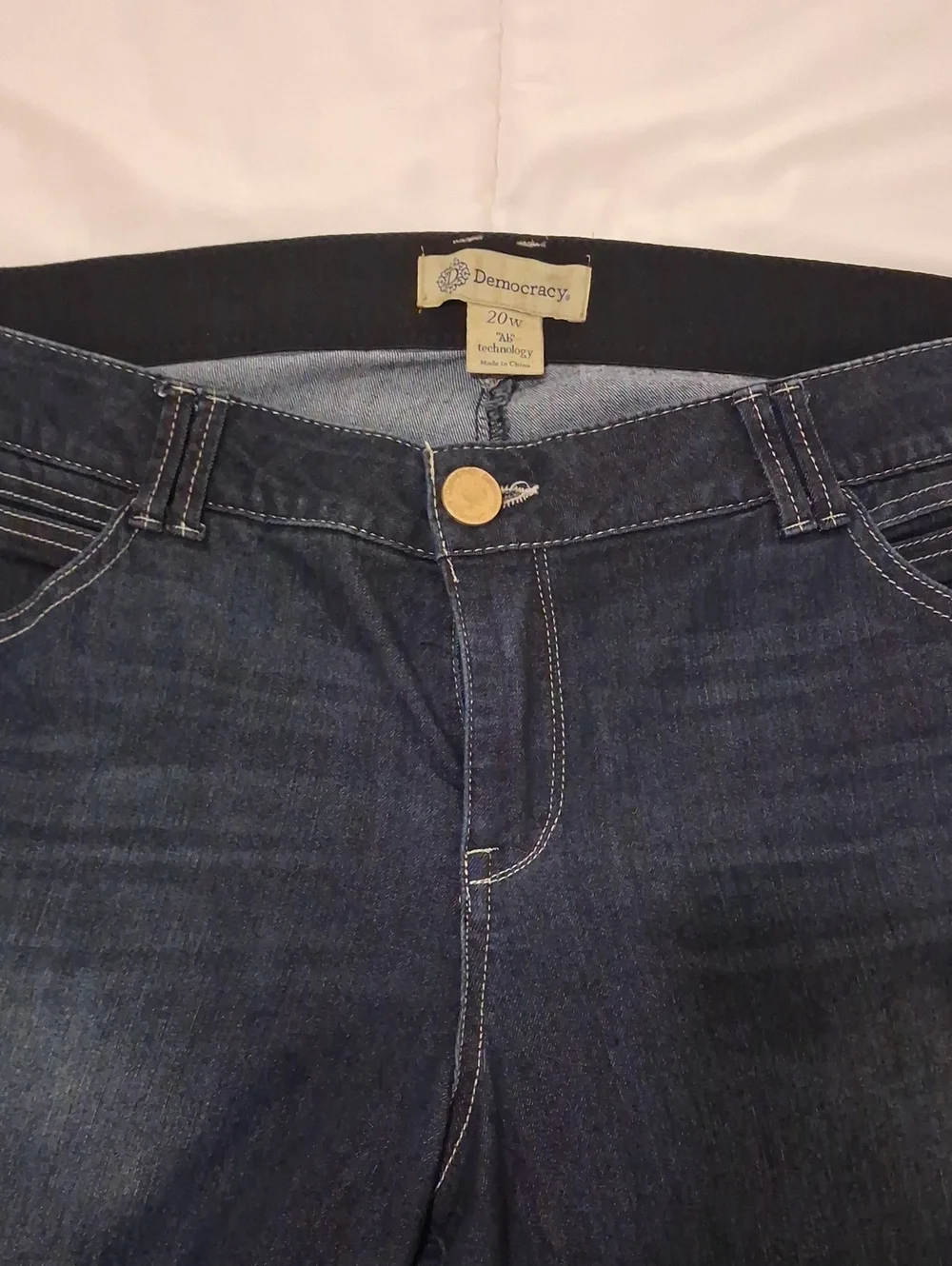 Democracy Navy Blue Jeans with Logo Tag Sz 20W - Picture 2 of 9